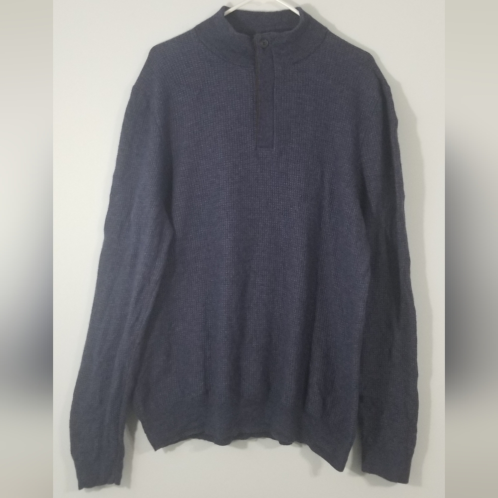 Jo's A Bank Reserve High Collared Pullover Sweater. Size XXL. Front Third Zip.